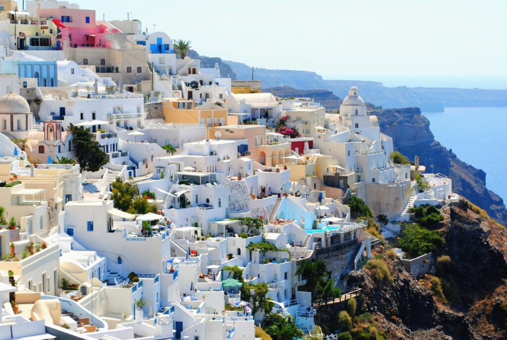 What to see in Santorini